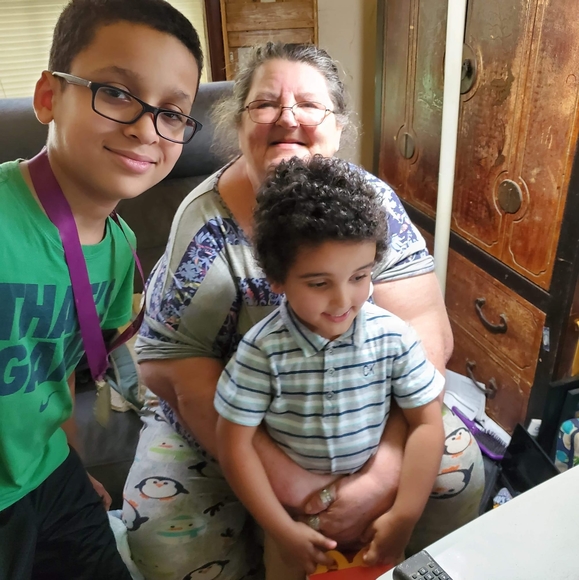 Meet your Posher, Patsy - Picture 1 of 1